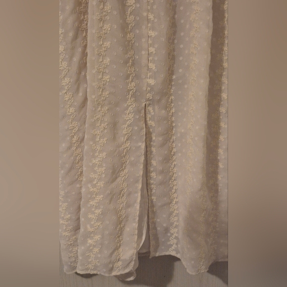 Zara Cream Midi Dress with Ruffle Details - Picture 5 of 11